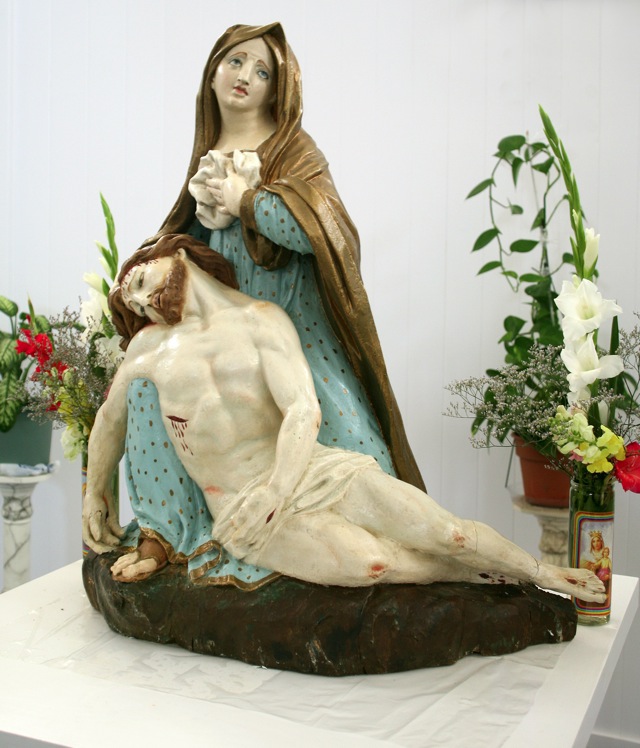 Pieta - Notre Dame dAuvergne