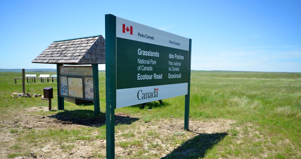 Grasslands-National-Park-sign